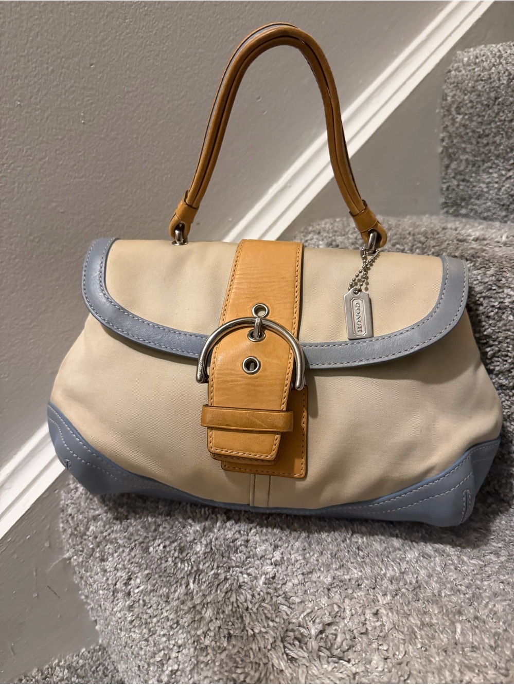 Y2K-era vintage Coach Soho Daisy Flap Satchel/Shoulder Bag